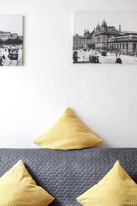 Vintage Style Cozy Downtown Apartment. Budapešť Maďarsko